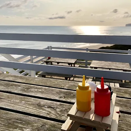 Netts Coastal Escape