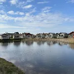 Ferienhaus Dudleys Retreat - Part Of The The Bay Village With Pool, Gym And Direct Access, Pub, Restaurant, Tennis And Meadows Walks
