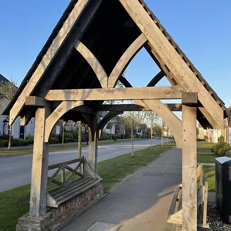 Prázdninový dům Dudleys Retreat - Part Of The The Bay Village With Pool, Gym And Direct Access, Pub, Restaurant, Tennis And Meadows Walks