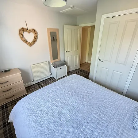 Dudleys Retreat - Part Of The The Bay Village With Pool, Gym And Direct Access, Pub, Restaurant, Tennis And Meadows Walks Prázdninový dům *
