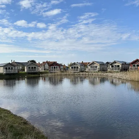 بيت للعطل Dudleys Retreat - Part Of The The Bay Village With Pool, Gym And Direct Access, Pub, Restaurant, Tennis And Meadows Walks